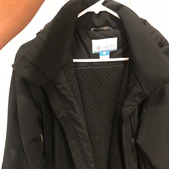 Columbia Other - Columbia water proof jacket size medium Columbia Other - Columbia water proof jacket size medium